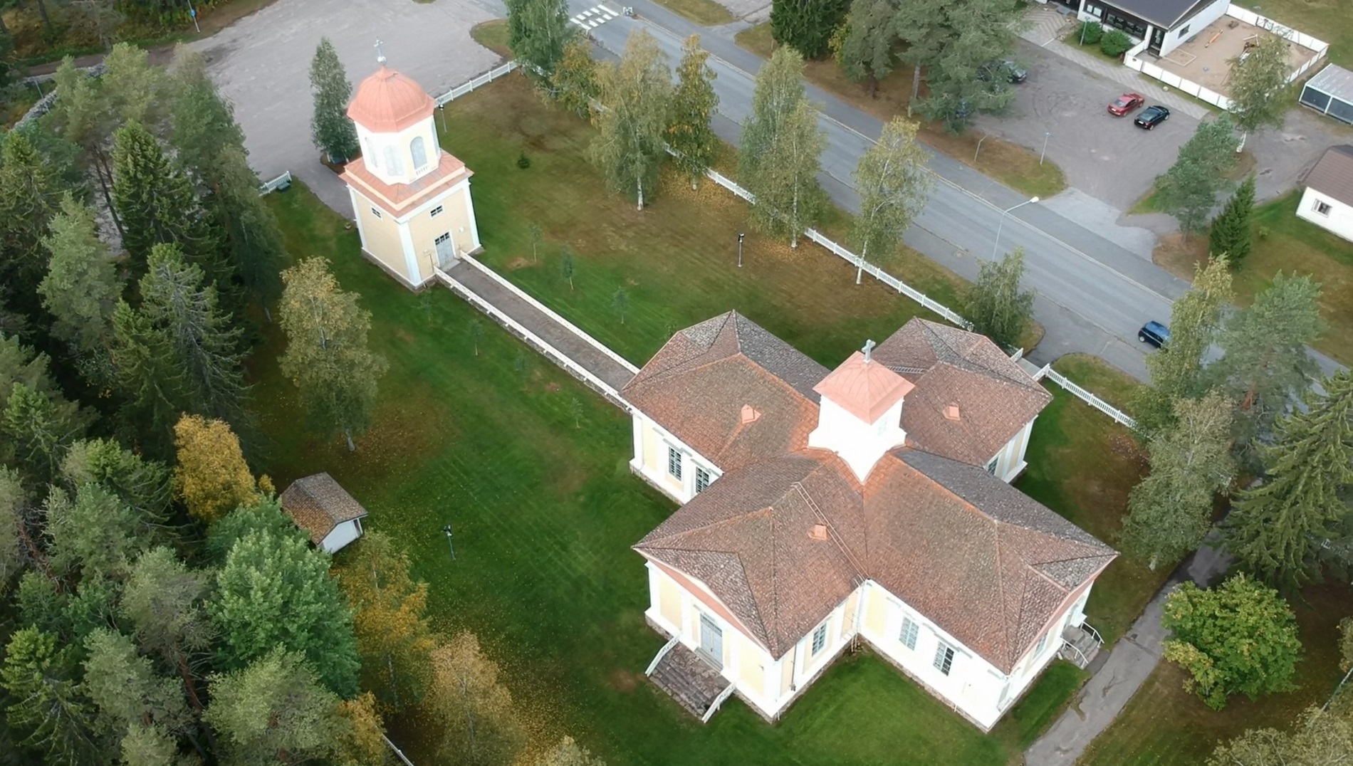 Marian ilmestyspäivän jumalanpalvelus NETISSÄ Kirkon kuva